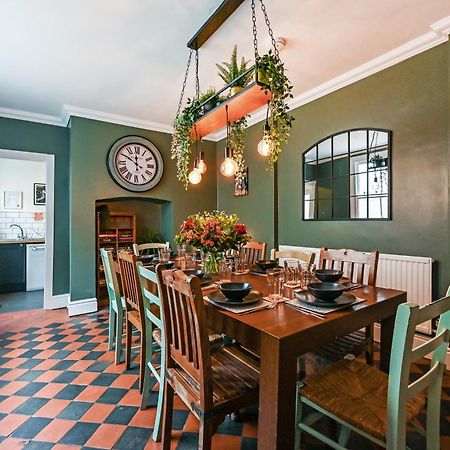 Beautiful Townhouse, Great Location - Pet Friendly Villa Cardiff Buitenkant foto