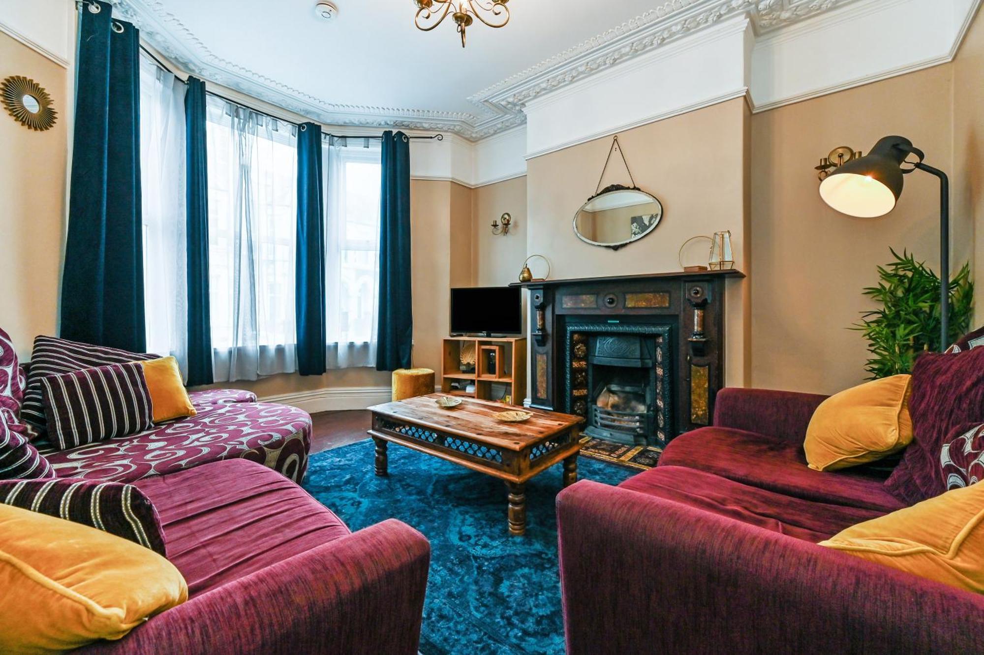 Beautiful Townhouse, Great Location - Pet Friendly Villa Cardiff Buitenkant foto