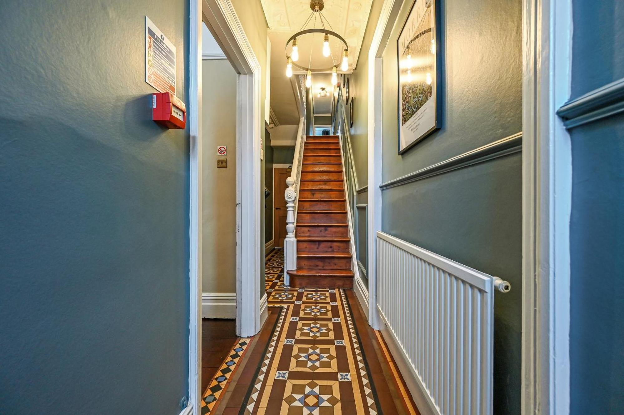 Beautiful Townhouse, Great Location - Pet Friendly Villa Cardiff Buitenkant foto