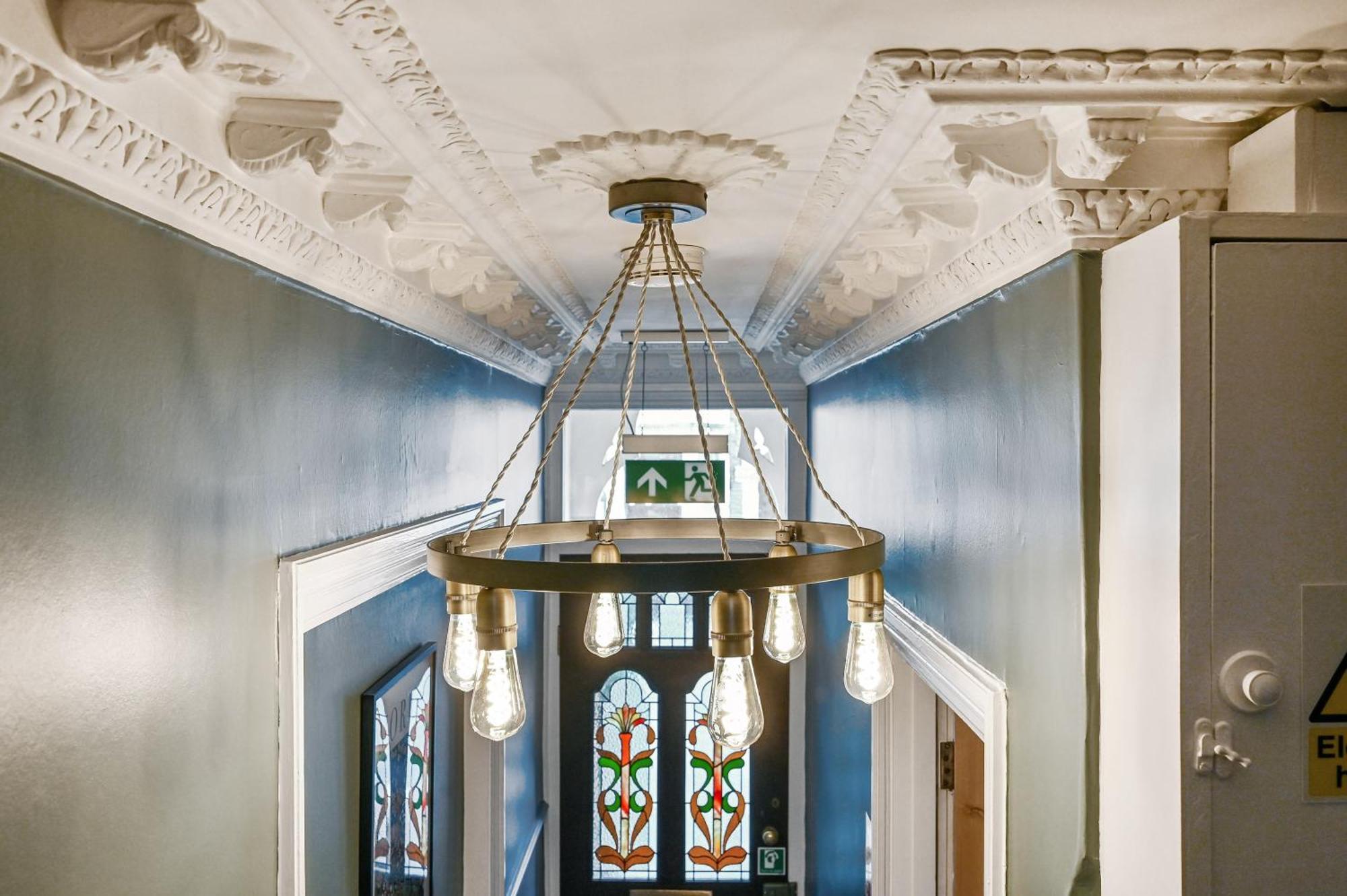 Beautiful Townhouse, Great Location - Pet Friendly Villa Cardiff Buitenkant foto
